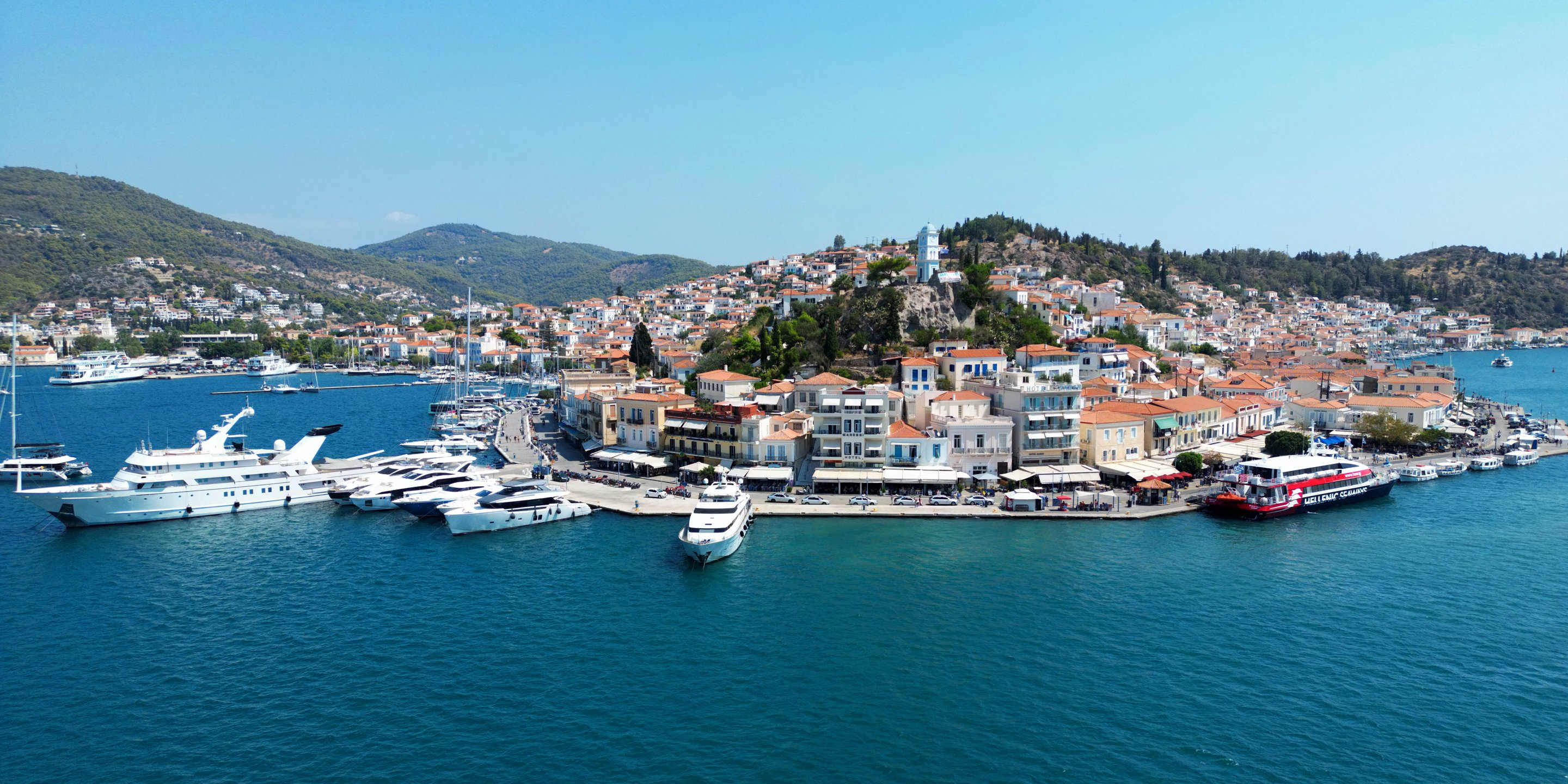 The town of Poros